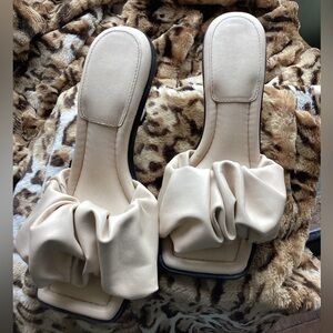 Elegant Cream Women's Shoes